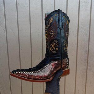 #84 Black Coca-Cola Style Boot with Side Detail of Brown Fabric, Style Model 690